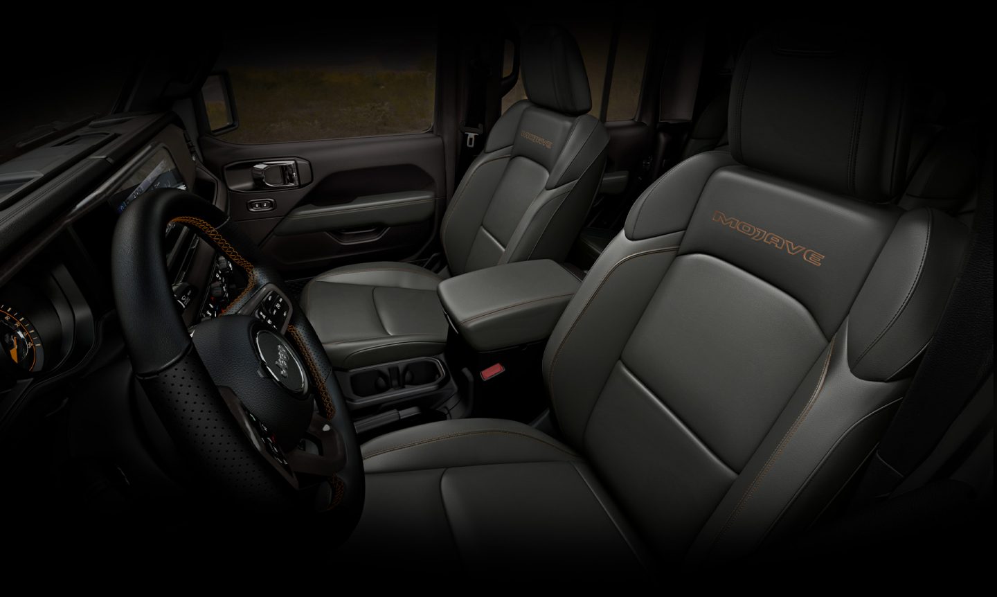 Los asientos delanteros del Jeep JT Mohave 2025.